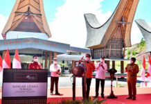 Presiden Resmikan Bandara Pantar Kado Buat Warga Pulau Terpencil