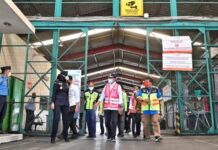 Menhub Cek Kelancaran Pergerakan Kargo dan Layanan Vaksinasi di Bandara Soekarno Hatta