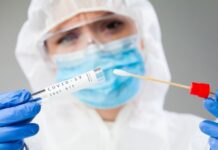 Pemerintah Buka Opsi Kembali Wajibkan PCR untuk Bepergian