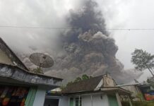 Penerbangan Masih Beroperasi Normal Paska Erupsi Gunung Semeru