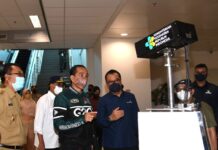 Presiden Jokowi Tinjau Kesiapan Bandara Zainuddin Abdul Madjid Untuk MotoGP 2022