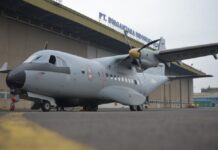 Presiden Jokowi Restui PTDI Bisa Produksi 20 Pesawat CN235-220