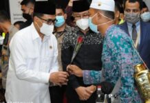 Menko PMK dan Menhub Sambut Kepulangan Jemaah Haji Gelombang Pertama