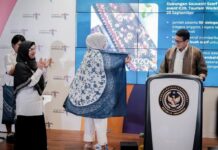 Kemenparekraf Dukung Batik Lasem Jadi Suvenir bagi Pendamping Peserta TWG G20