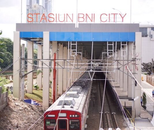 KAI Akan Bangun Travelator Sambungkan Stasiun Karet – BNI City