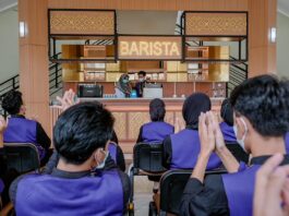 Kemenpar Perkuat Sinergi Poltekpar