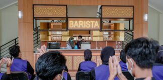 Kemenpar Perkuat Sinergi Poltekpar