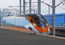 Melanjutkan KA Cepat Sampai Surabaya Suatu Kewajiban