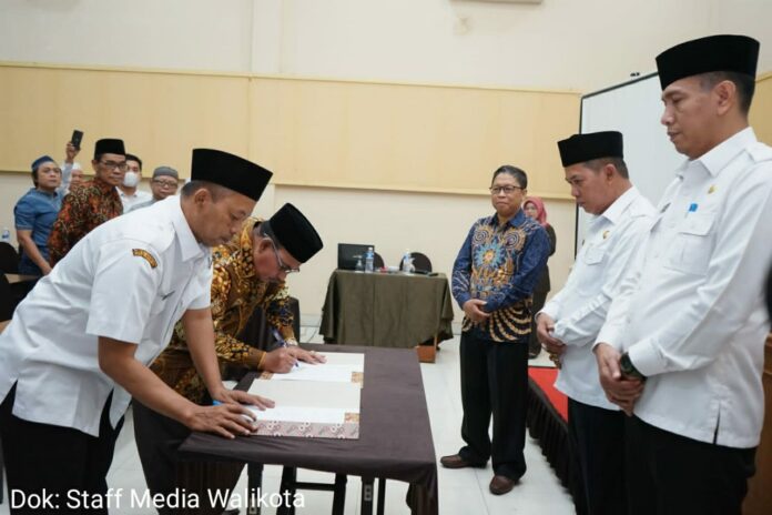 FOTO 2 Maret_Dana hibah kota serang