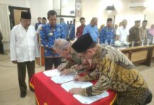 Wali Kota Serang Saksikan Penandatanganan PKS Pengurus Masjid Ats-Tsauroh Dengan Dua Perusahaan