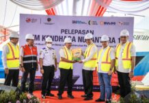 Dua Kapal Tol Laut Distribusikan Pasokan Beras Ke Wilayah NTT