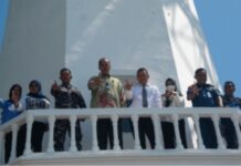 Kemenhub Resmikan Rambu Suar Ujung Karang Meulaboh T.20