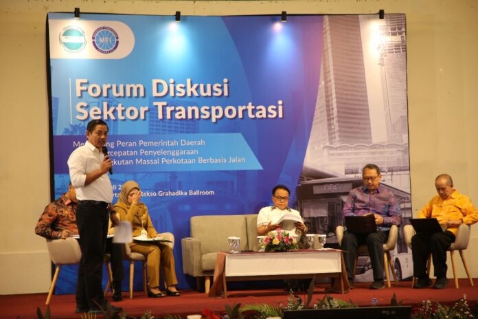 FOTO 12 Juli_angkutan massal 2