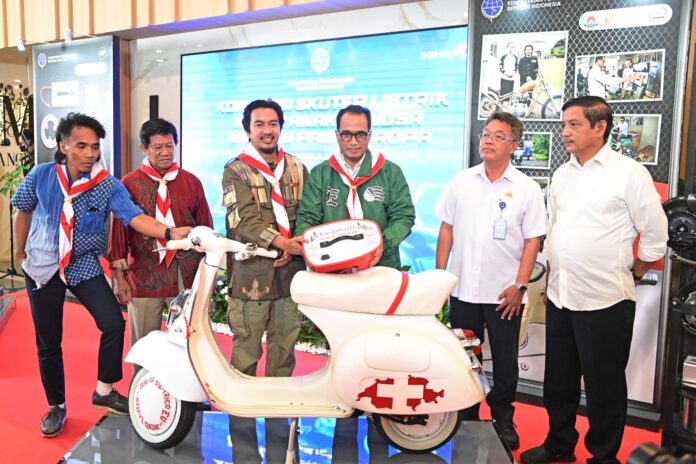 FOTO 2 Agustus_Menhub energi terbarukan