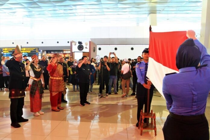 FOTO 20 Agustus_Bandara jadi etalase budaya menteri bumn
