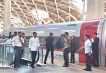 Presiden Jokowi Uji Coba Lagi Kereta Cepat Jakarta-Bandung