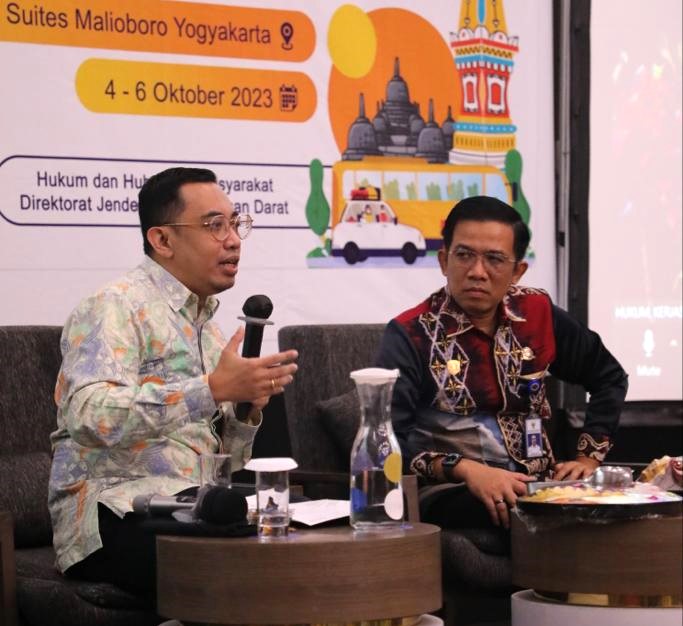 FOTO 5 Okt_Hubdat sosialisasi hukum 1 INI '