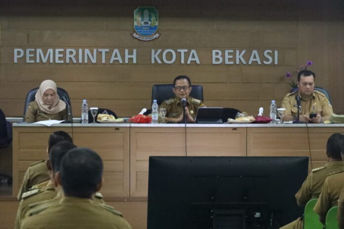 FOTO 13 Nov_Bekasi rakor camat 1