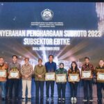 Angkasa Pura Airports Terima Penghargaan Subroto Bidang Efisiensi Energi dari Ditjen EBTKE