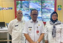 Penjabat Walkot Bekasi Tengah Mengevakuasi Bonus Atlet