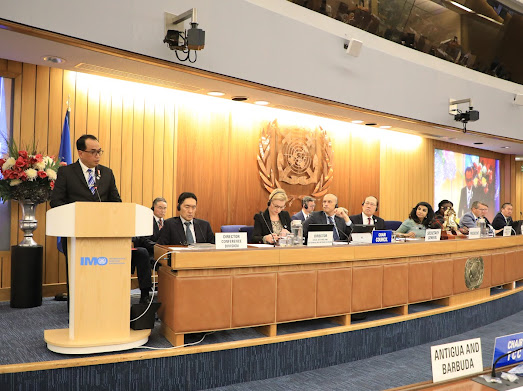 FOTO 29 Nov_Menhub saat memberikan general statement dalam Sidang Majelis International Maritime Organization (IMO) ke-33 di London, Senin (2711).