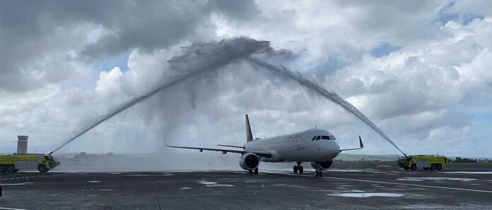 FOTO 16 Des_inaugural flight dari maskapai asal India bentukan Tata Group dan Singapore Airlines, Vistara, dengan rute Delhi-Bali-Delhi