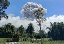 Bandara Internasional Minangkabau Ditutup Sementara Akibat Erupsi Gunung Marapi