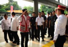 Menhub Tinjau Stasiun Pasar Senen Lihat Produktivitas Penumpang KA Naik
