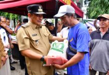 Launching Bantuan Pangan Kabupaten Maros 2024 Setiap Bulan Salurkan 147 Ton Beras