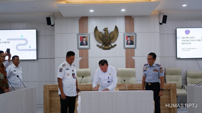 FOTO 4 Jan_Layanan BTS di Bogor 1