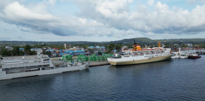FOTO 17 Febr_Pelabuhan Biak yang merupakan salah satu pelabuhan kelolaan PT Pelabuhan Indonesia (Persero) Regional 4. pelindo.co.id