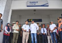 Tinjau Dua Simpul Transportasi di Garut Menhub Terus Dorong Penggunaan Angkutan Umum
