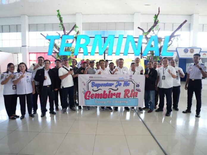 FOTO 5 Febr_Kegiatan Press Tour 1
