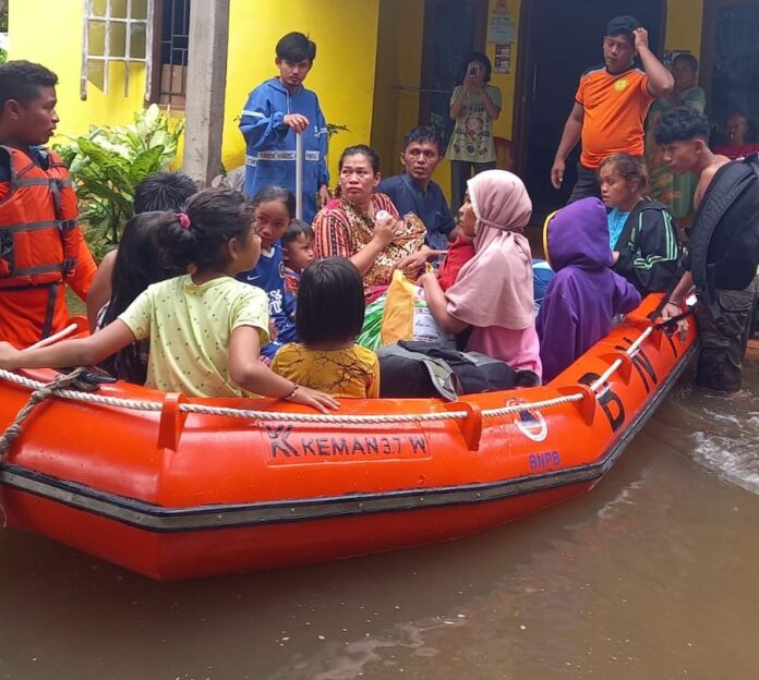 FOTO 10 Maret_banjir di sumbar 1 INI SAJA