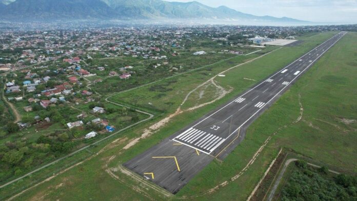 FOTO 24 Maret_Landasan pacu (runway) Bandara Mutiara SIS Al-Jufri Palu, Sulawesi Tengah. (dok. kemenhub)
