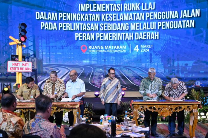 FOTO 4 Maret_Focus Group Discussion (FGD) tentang Keselamatan di Perlintasan Sebidang yang diadakan Badan Kebijakan Transportasi (BKT) di Kantor Kementerian Perhubungan, Jakarta 3