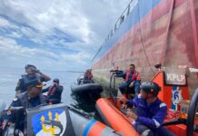Pasukan Sea And Coast Guard Kemenhub Berhasil Atasi Insiden Kebakaran Kapal MV Layar Anggun 8 di Perairan Tanjung Berakit