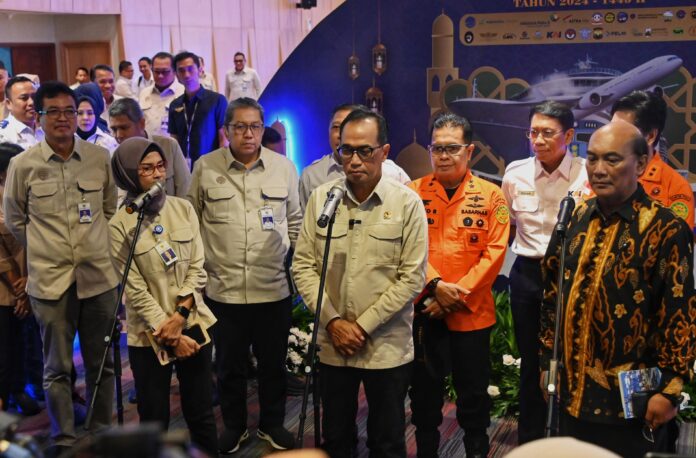 FOTO 3 April_Menhub buka posko INI SAJA