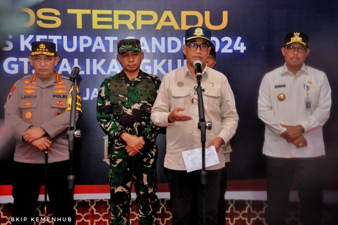 FOTO 3 April_Menhub di jawa tengah