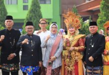 Penjabat Wali Kota Bekasi Bahas Pentingnya Gerakan Merdeka Belajar di Upacara Hardiknas 2024