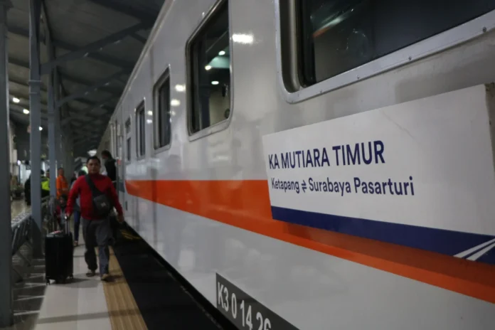 FOTO 16 Juni_PT Kereta Api Indonesia (KAI) mengoperasionalkan KA Mutiara Timur mengantisipasi liburan panjang. (dok. kai.id) 2