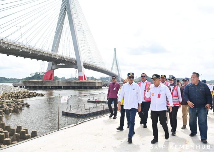 FOTO 21 Juni_Pembahasan rencana pelayaran kapal pinisi untuk wisata menuju Ibu Kota Nusantara (IKN) di Penajam Paser Utara, Kalimantan Timur. (dok. kemenhub) 1