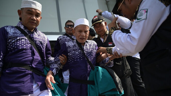 FOTO 26 Juni_Jemaah haji Indonesia mulai diberangkatkan dari Makkah menuju Madinah untuk selanjutnya kembali ke tanah air. (dok. kemenag)