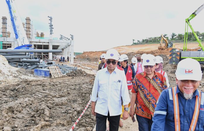 FOTO 3 Juni_Menteri Perhubungan Budi Karya Sumadi kembali melakukan cek progres pembangunan Bandara Ibu kota Nusantara (IKN) INI