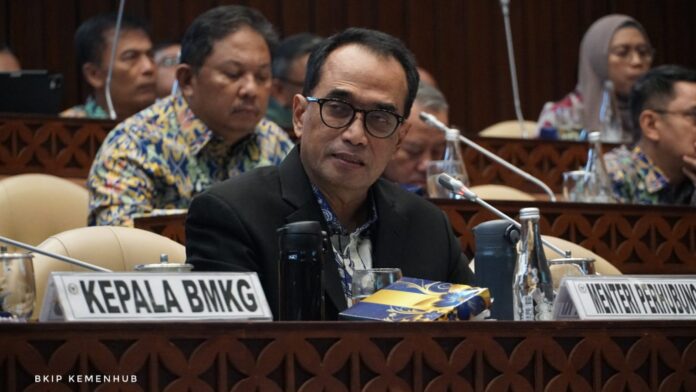 FOTO 6 Juni_Rapat Kerja dengan Komisi V DPR terkait Evaluasi Pelaksanaan Infrastruktur dan Transportasi pada Arus Mudik dan Arus Balik Lebaran Tahun 2024 di Jakarta.(dok. kemenhub) 4