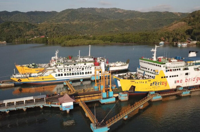 FOTO 28 Juli_Kapal-kapal ASDP unytuk mandalika