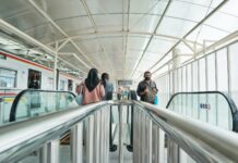 DJKA Lakukan Perawatan Fasilitas Eskalator