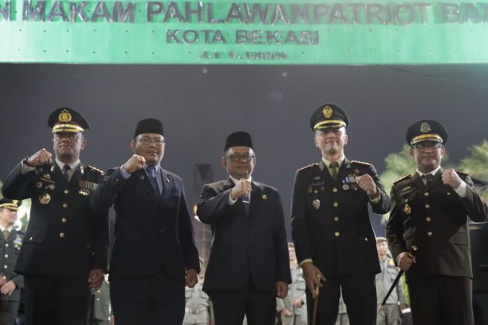 FOTO 17 Agustus_Malam Renungan Suci yang bertempat di Taman Makam Pahlawan, Bulak Kapal. (dok. humaskotabekasi) 3