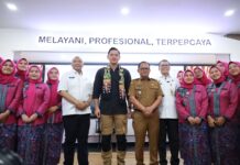 Menteri AHY ke Kantor Pertanahan Kota Bekasi Beri Sertifikat Eletronik Aset Tanah Milik Pemerintah dan Masyarakat