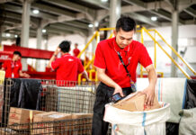 J&T HEBOH Jadi Solusi Pengiriman Paket Berat dengan Tarif Hemat Mulai Rp3.000/Kg